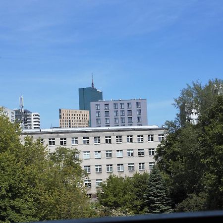 Apartament Mgm Karmelicka Varşovia Exterior foto
